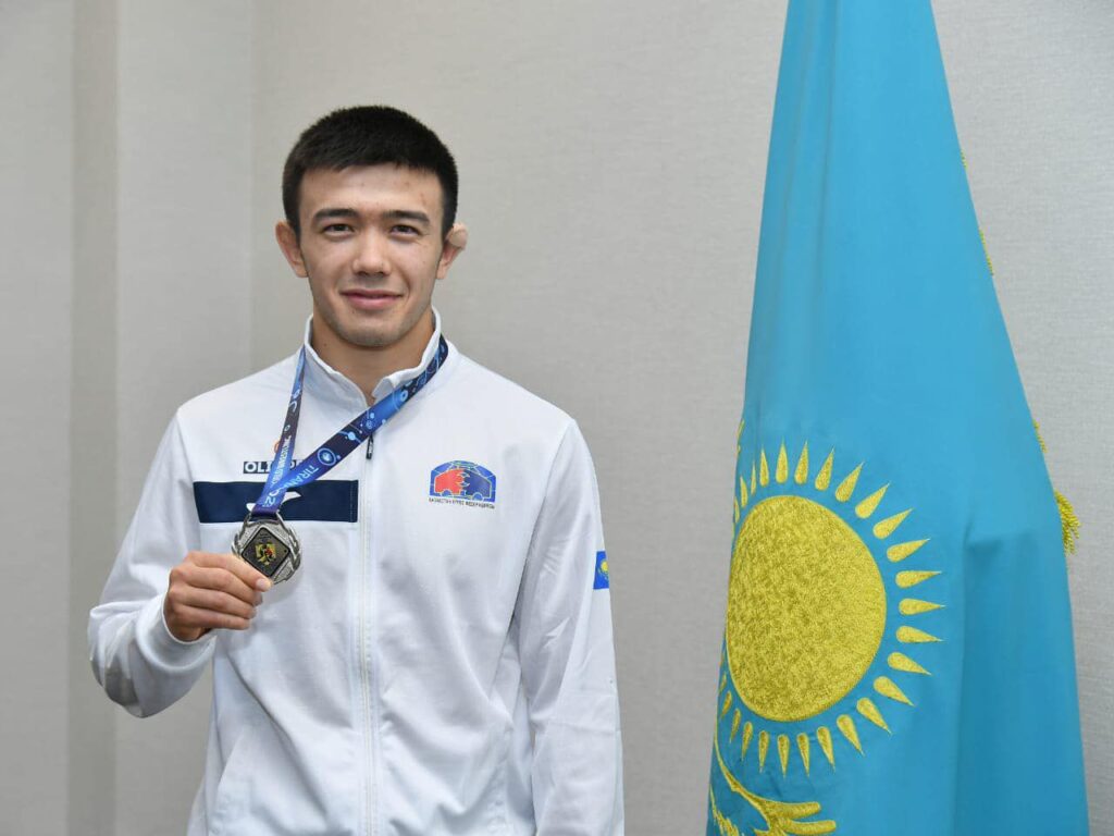 WhatsApp Image 2026-04-01 at 17.15.04